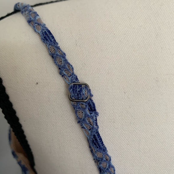 BCBG Max Azria Lace Overlay Midi Dress size 8 - Picture 9 of 16